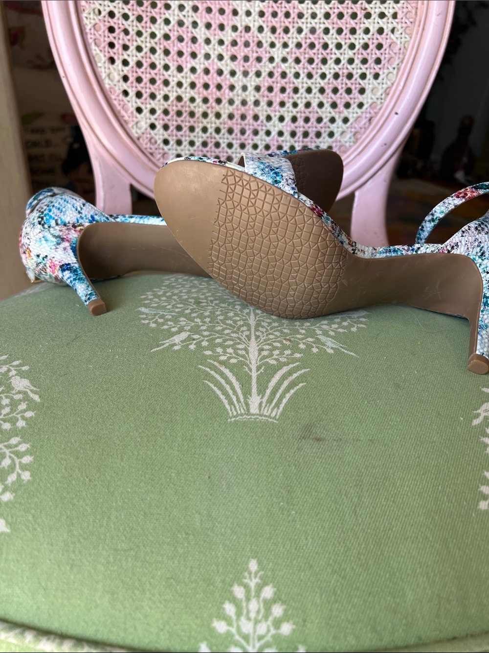 Shoes - Picture 3 of 3